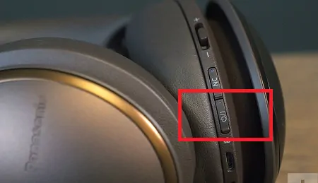 How to connect bluetooth headphones to panasonic tv sale